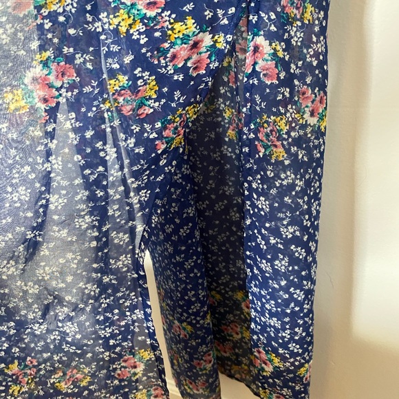 Dress - Picture 3 of 7